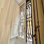 Prato In The Historic Center דירה
